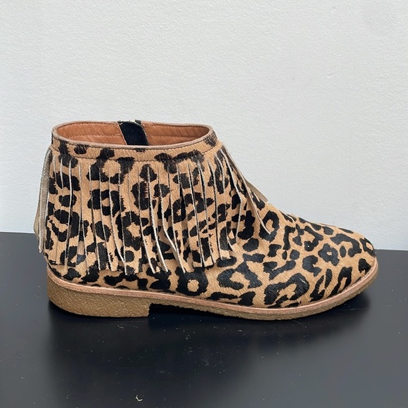 Kate Spade New York Saks Fringe Leopard Betsie Calf Hair Ankle Boots 9 - Picture 5 of 9